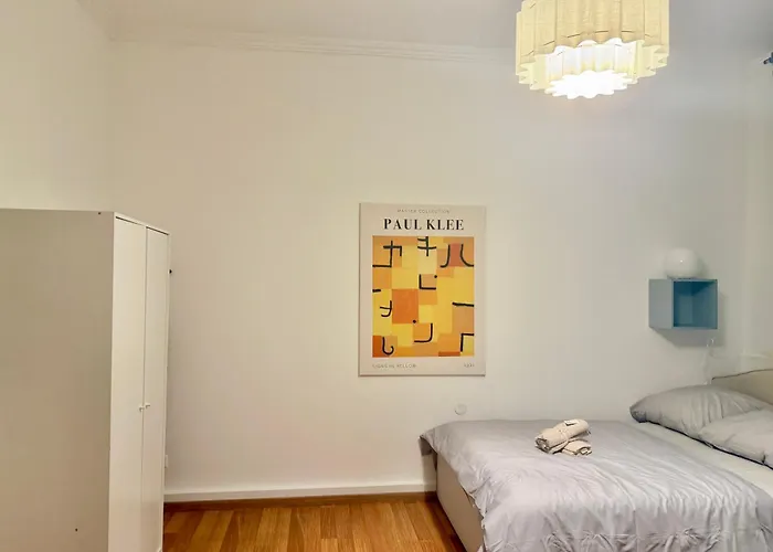 Spacious With Free Parking Daire *