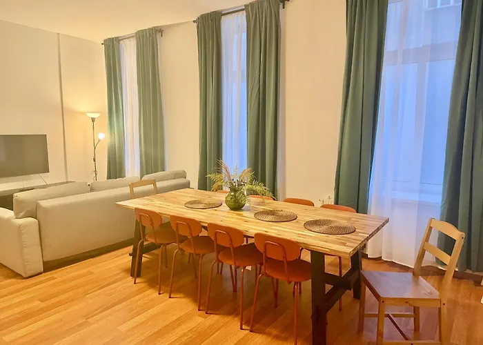 Spacious With Free Parking Daire *